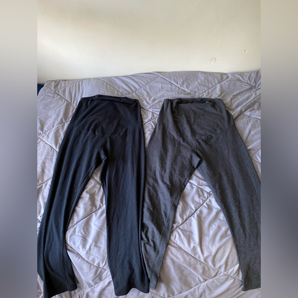 Two pairs of maternity leggings